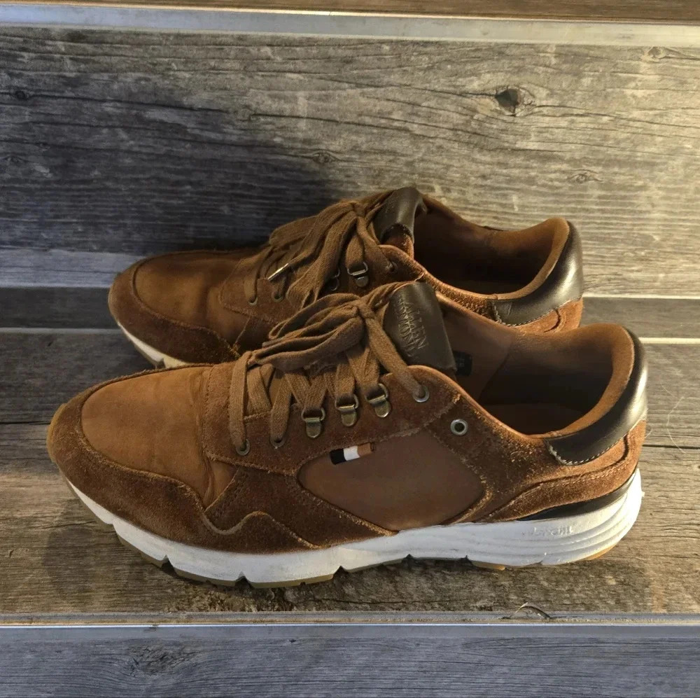Allen Edmonds tan shoes, men's size 9
